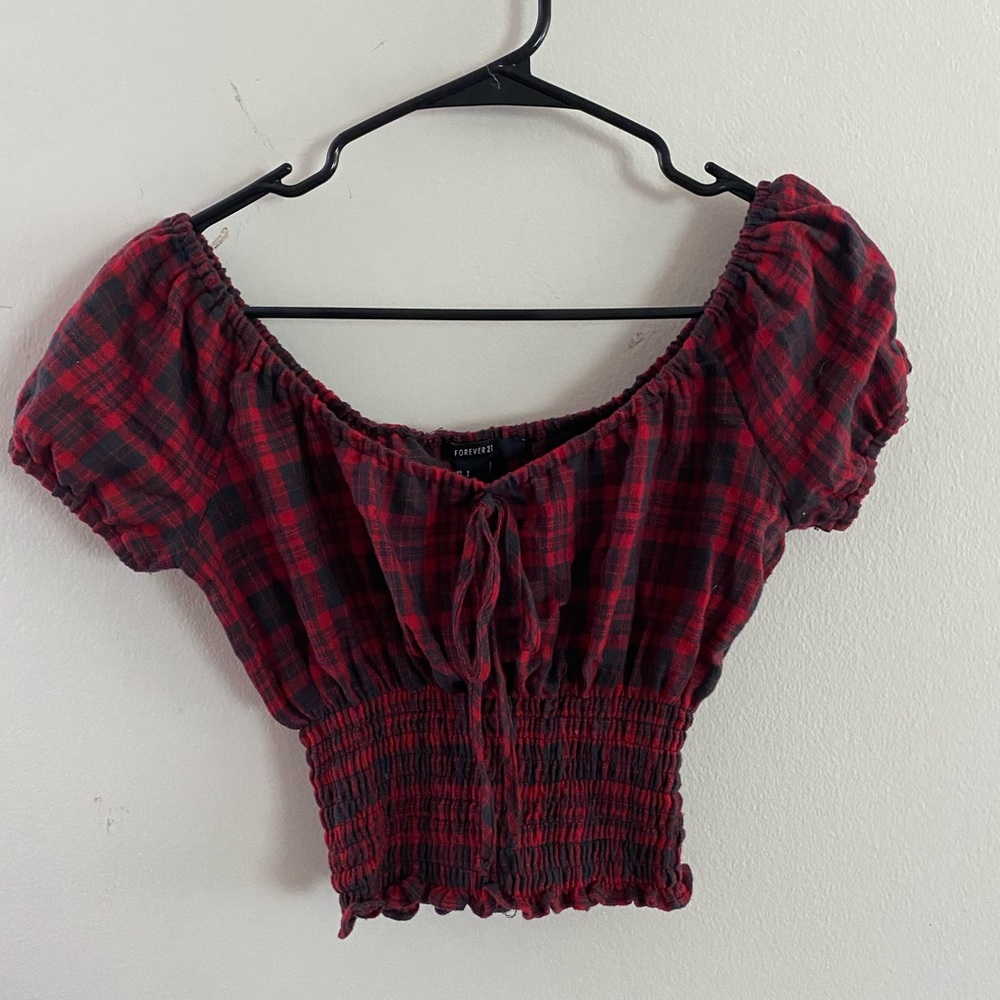 Forever 21 black and red plaid peasant crop top